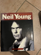 Neil Young - His life and Music