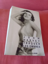 Traquer les ombres