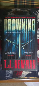 Drowning: The Rescue of Flight 1421